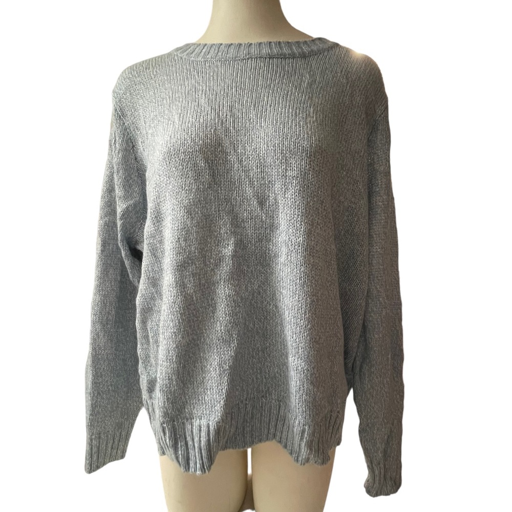 Divided sweater size XL